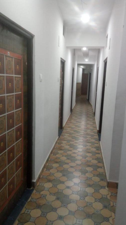 Hotel Pragya International Waranasi Zewnętrze zdjęcie
