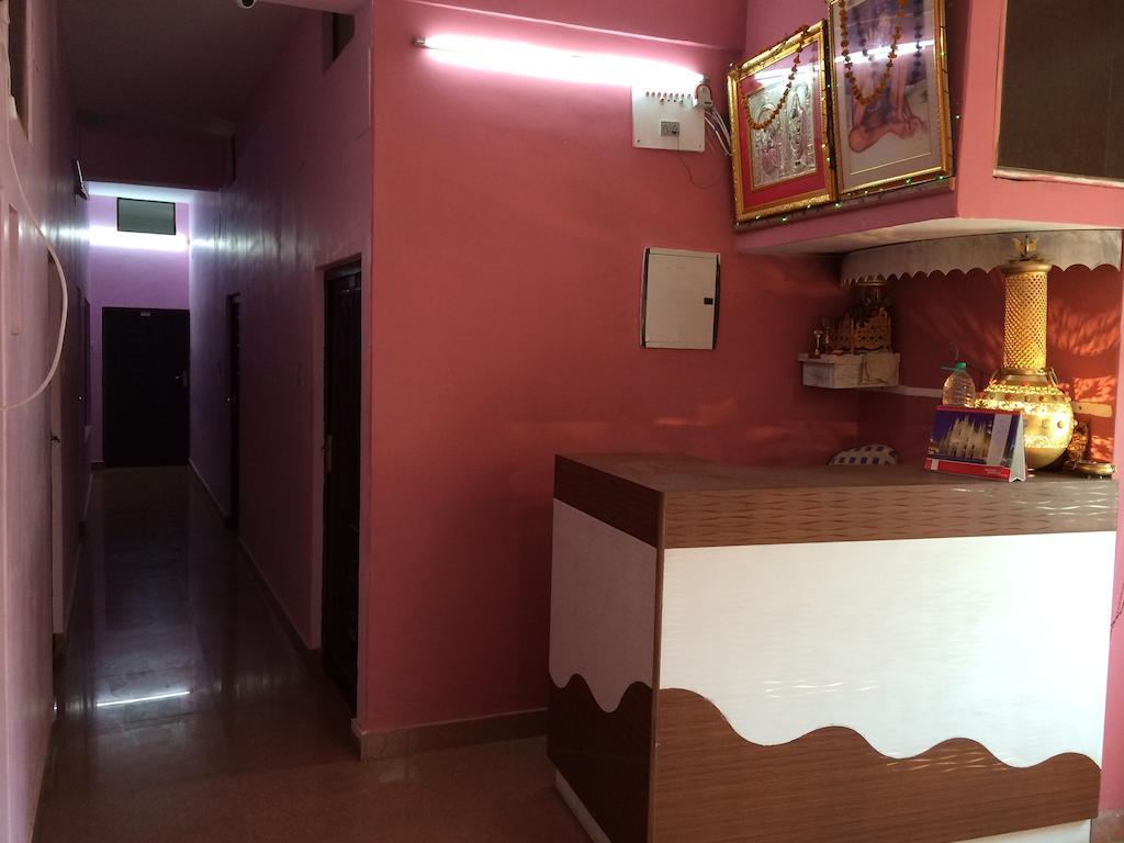 Hotel Pragya International Waranasi Zewnętrze zdjęcie