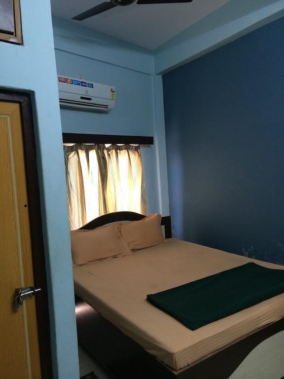Hotel Pragya International Waranasi Pokój zdjęcie